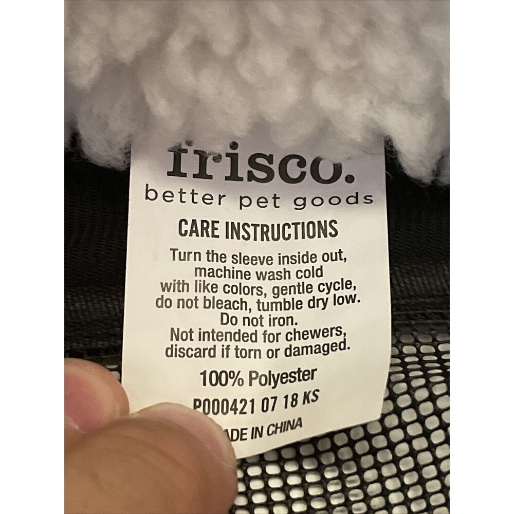 Fresco Pet Carrier Small Dog Or Regular Cat 18 Long X 11.75 High X 12 Wide - Picture 8 of 11